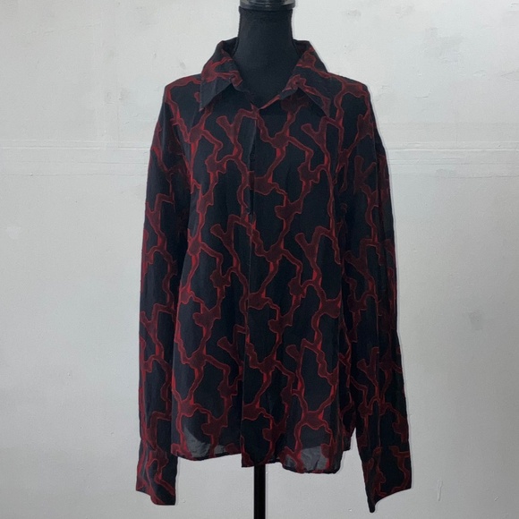 Versace Men's Black and Red Casual Shirt - Picture 6 of 11